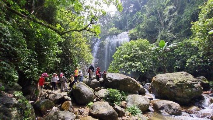 Thác Lủng Páng, thuộc xã Phong Quang, tỉnh Thái Nguyên.