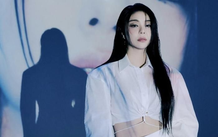 Công ty quản lý của Ailee vừa chính thức bác bỏ những đồn đoán cho rằng nữ ca sĩ đang mang thai.