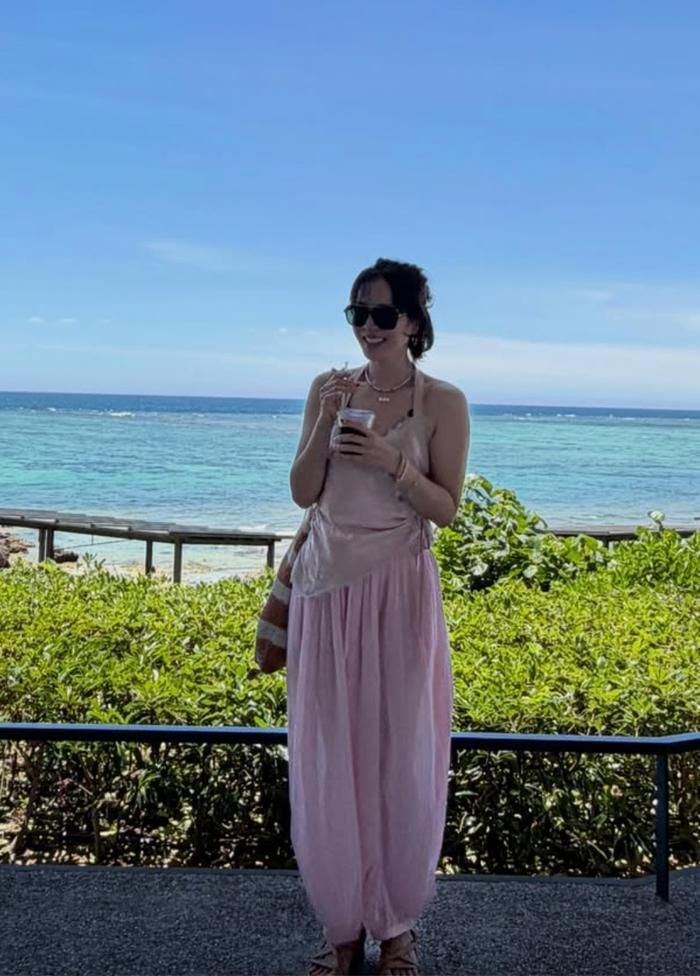 Son Ye Jin tiếp tục nhận được nhiều lời khen ngợi về nhan sắc "không tuổi".