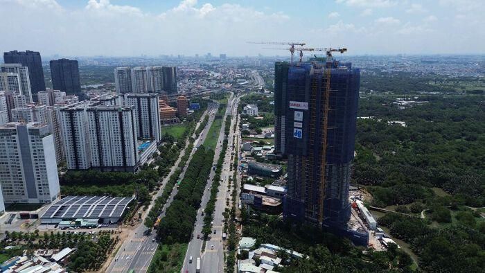 Trong thời gian qua, một số hạng mục như N2 và N3 đã được đưa vào khai thác, góp phần cải thiện năng lực lưu thông khu vực. Trong đó, nhánh N2 kết nối từ đường dẫn cao tốc TP HCM - Long Thành - Dầu Giây rẽ trái xuống đại lộ Mai Chí Thọ.