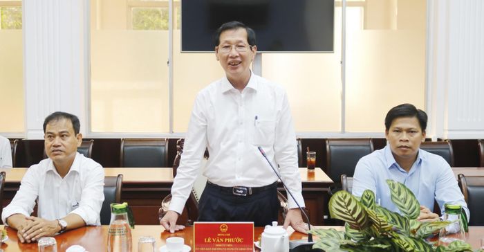 Phó Chủ tịch UBND tỉnh An Giang Lê Văn Phước cảm ơn Ban Trị sự Giáo hội Phật giáo Việt Nam tỉnh An Giang.