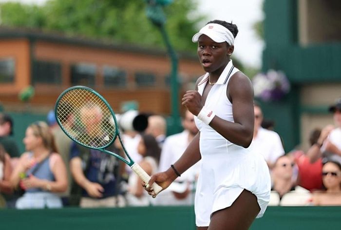Tài năng trẻ Victoria Mboko mới dính chấn thương ở Queen's Club tuần trước và sẽ không kịp dự giải Grand Slam sân cỏ.
