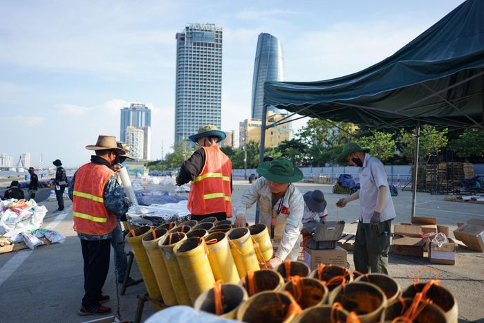 Hệ thống pháo hoa FireOne được ứng dụng tại DIFF 2026. Ảnh: XUÂN SƠN