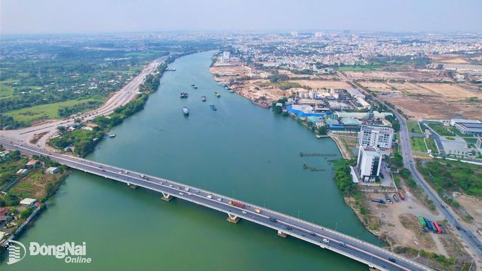 Khu vực thực hiện dự án Trung tâm Chính trị - Hành chính thành phố Đồng Nai gần sông Đồng Nai. Ảnh: Hoàng Lộc