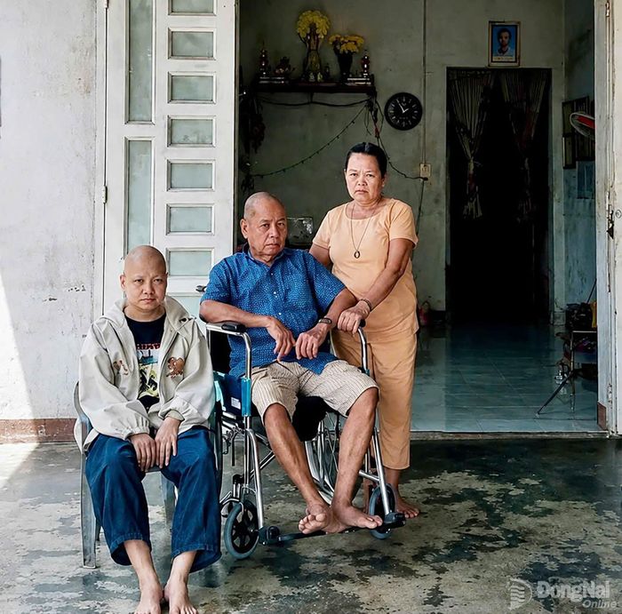 Một mái nhà tình thương với 3 số phận đau thương cần lắm một "chiếc phao cứu sinh" để vượt qua cơn sóng dữ của số phận. Ảnh: Thu Hiền
