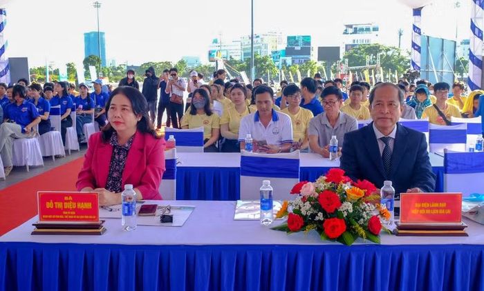 Đại biểu tham dự chương trình. Ảnh: Đoan Ngọc