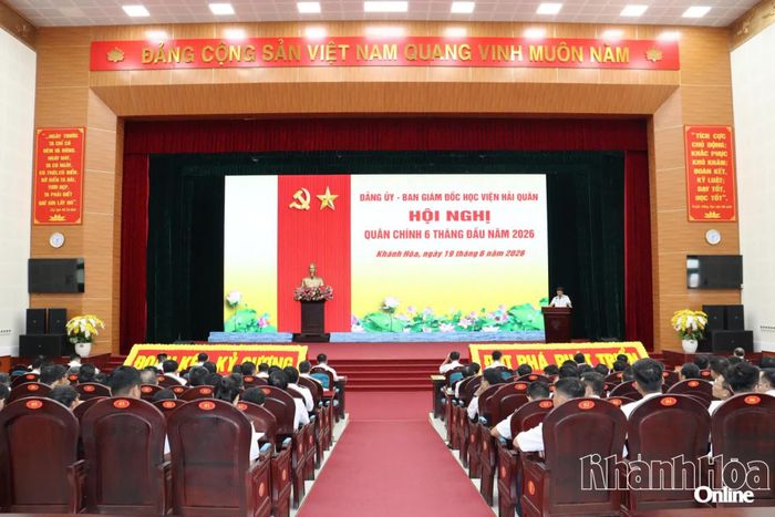 Quang cảnh hội nghị.