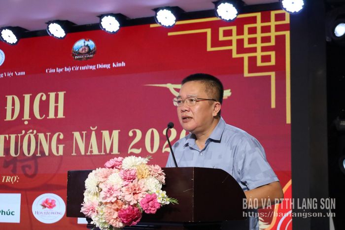 Lãnh đạo Liên đoàn Cờ tướng Việt Nam phát biểu khai mạc giải