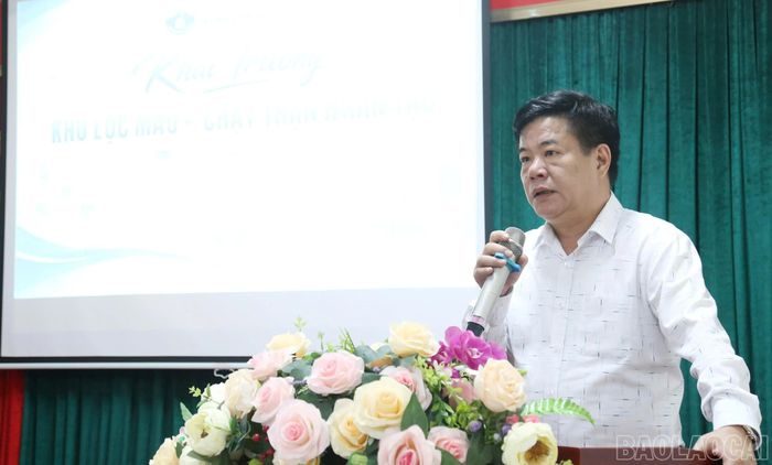 Đồng chí Hoàng Quốc Hương, Giám đốc Sở Y tế phát biểu tại lễ khai trương.