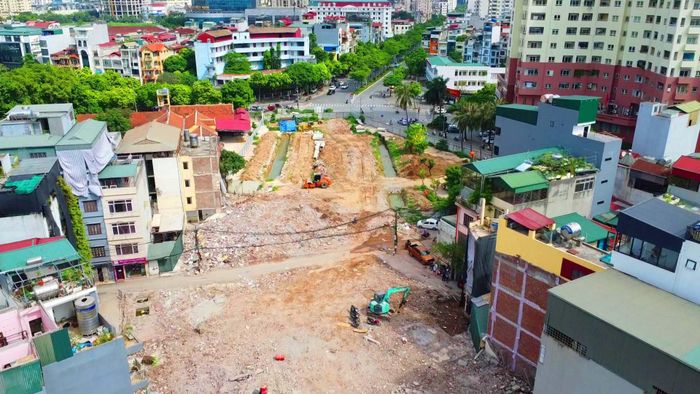 Theo số liệu từ UBND Phường Yên Hòa, tổng diện tích đất thu hồi trên toàn địa bàn phường phục vụ dự án lên tới hơn 30.600 m2.