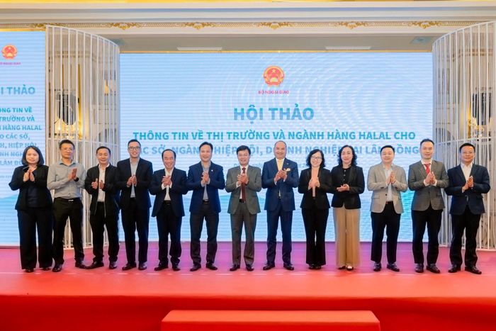 Lãnh đạo Bộ Ngoại giao, lãnh đạo tỉnh Lâm Đồng và các doanh nghiệp cùng Đại sứ Đặc mệnh toàn quyền Vương quốc Ả Rập Xê Út tại Việt Nam