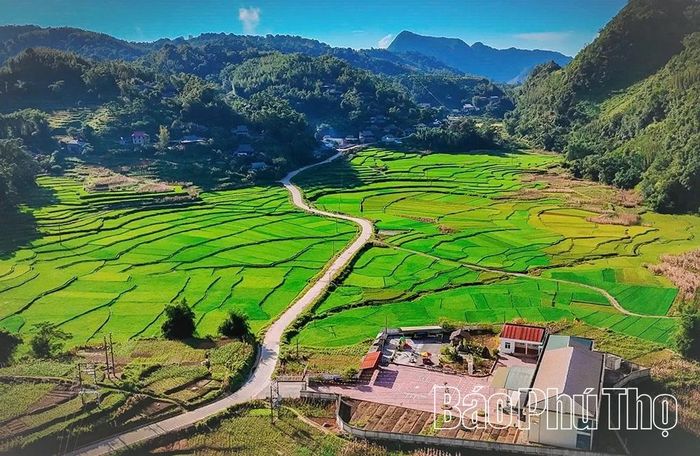 Xã Vân Sơn với cảnh đẹp hoang sơ, khí hậu mát mẻ quanh năm và bản sắc văn hóa Mường độc đáo là điểm đến thu hút khách du lịch.