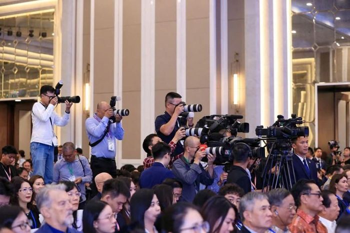 Phóng viên báo chí tác nghiệp tại Diễn đàn tương lai Asean lần thứ 3, ngày 8/9/2026 tại Hà Nội. Ảnh: Đức Thanh