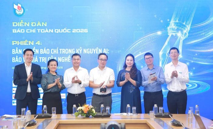 Các đại biểu tham gia phiên thảo luận