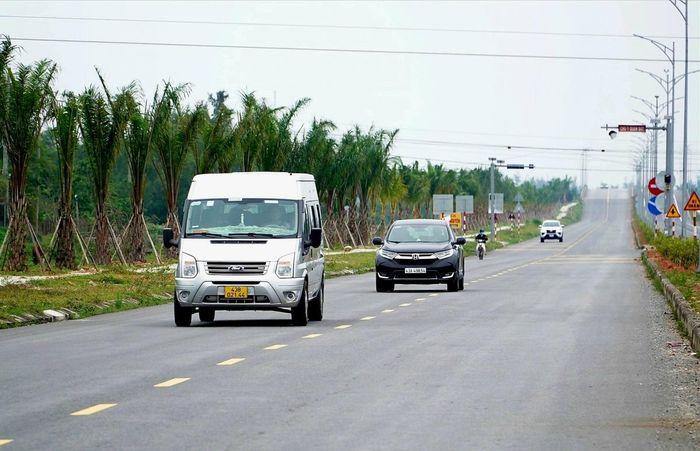Việc sớm hình thành tuyến đường kết nối tốc độ cao đến Chu Lai sẽ tạo nên trục giao thông động lực mới.