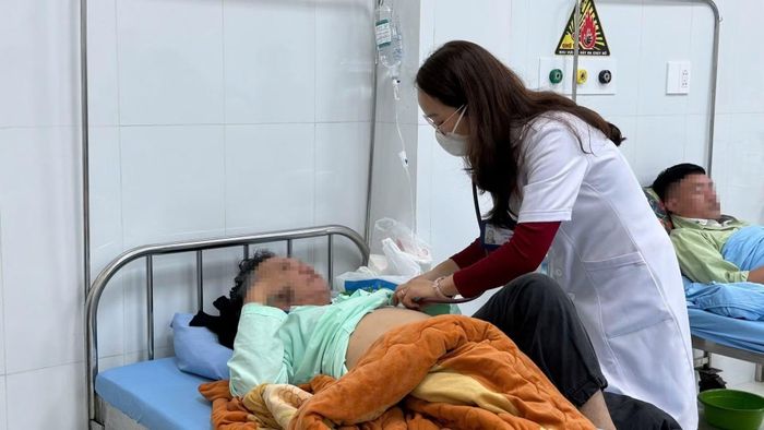  Bệnh nhân ngộ độc nấm rừng được điều trị tại Bệnh viện Đa khoa tỉnh Lâm Đồng 