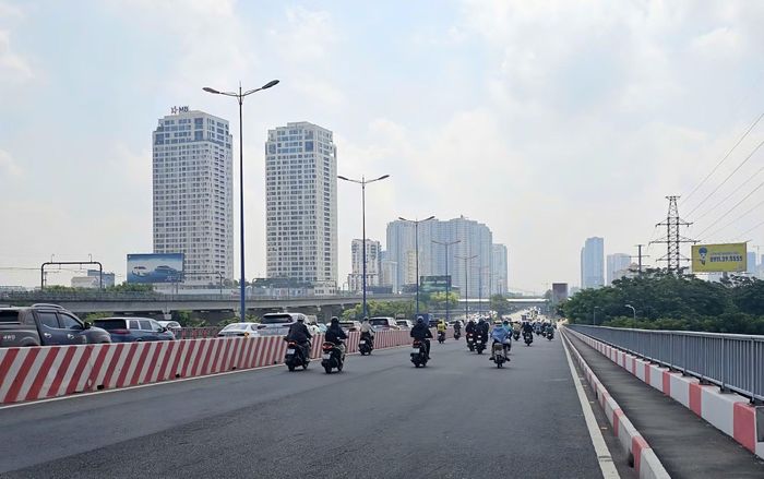 Nhà cao tầng dọc theo tuyến Metro Bến Thành- Suối Tiên.