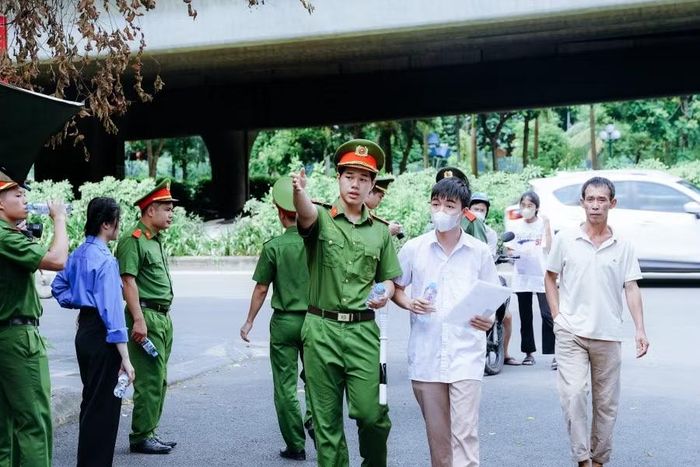 Thí sinh tham dự Kỳ thi đánh giá của Bộ Công an tại Trường Đại học Phòng cháy chữa cháy.