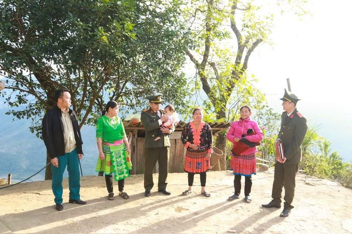 Cuộc sống mới ở bản làng người Mông