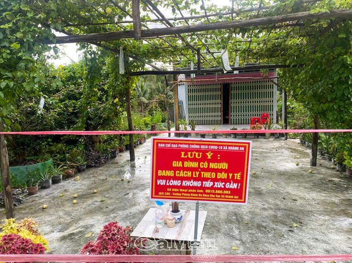 Trong giai đoạn đầu của đại dịch COVID-19, khi phát hiện ca nhiễm, người bệnh được cách ly riêng tại nhà hoặc khu vực cách ly theo quy định nhằm hạn chế nguy cơ lây lan trong cộng đồng.