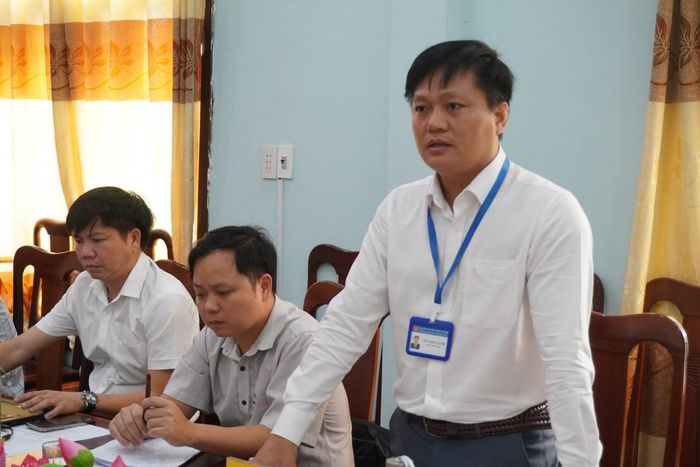 ...các đại biểu đã nghe báo cáo và trao đổi tình hình trong thời gian qua