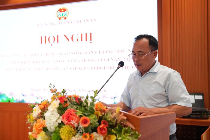 Đại biểu tham luận tại hội nghị. Ảnh: Vân Thư