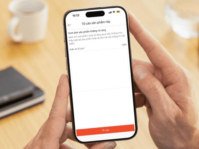 Người dùng trên Shopee có thể chủ động tố cáo các sản phẩm có dấu hiệu vi phạm ngay trên nền tảng.
