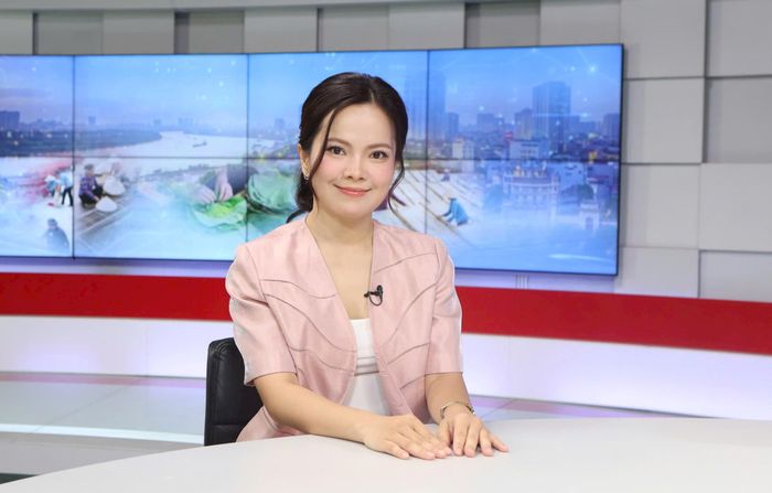 Bà Trần Thị Thủy, Phó Giám đốc Trung tâm Nghiên cứu Trung Quốc, Viện Nghiên cứu châu Á - Thái Bình Dương, Viện Hàn lâm Khoa học xã hội Việt Nam. Ảnh Thanh Hải
