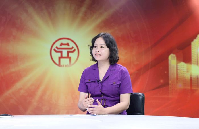 TS Phạm Thị Lan Anh trao đổi tại Chương trình. Ảnh: Thanh Hải