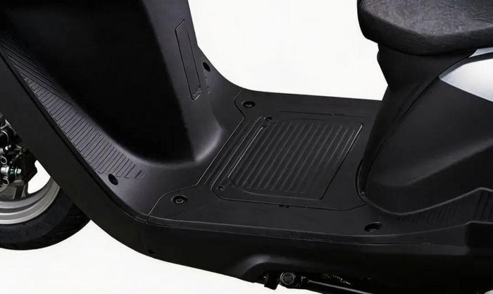 Honda còn trang bị cho SCR125 nhiều tính năng hỗ trợ người dùng trong quá trình sử dụng thực tế.