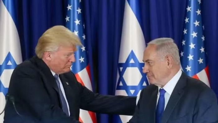 Giới phân tích nhận định bất đồng giữa Washington và Tel Aviv về cách tiếp cận với Iran không phải điều mới. Israel thường ưu tiên các biện pháp quân sự nhằm gây áp lực tối đa lên Tehran, trong khi Mỹ vẫn muốn duy trì một kênh đối thoại để kiểm soát nguy cơ xung đột leo thang.