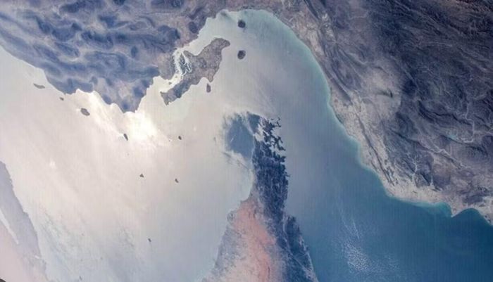 Theo ông, việc khôi phục hoạt động hàng hải bình thường là trách nhiệm của Iran và Oman, không cần sự tham gia của các bên khác.