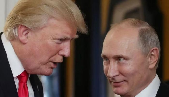 Về phía Mỹ, Tổng thống Donald Trump hoan nghênh khả năng diễn ra cuộc gặp trực tiếp giữa ông Zelensky và ông Putin.