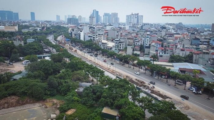 Đến ngày 15/6, khối lượng thi công các hạng mục chính đạt khoảng 95% giá trị hợp đồng. Trong đó, đoạn tuyến từ kênh Thụy Phương đến đường Phạm Văn Đồng đã hoàn thành 100% khối lượng đóng cừ SW và thi công kênh hở. Hạng mục cống hộp dài 1.409m cũng đã đạt khoảng 98% khối lượng.