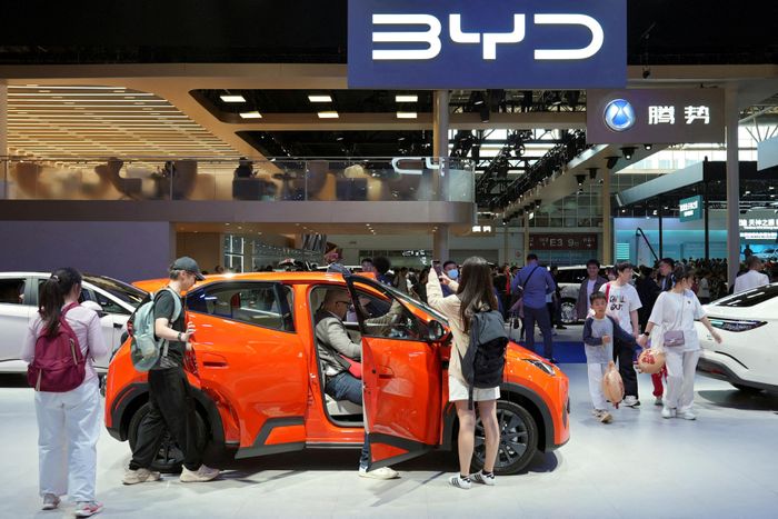 Các hãng xe điện Trung Quốc như BYD đang thay đổi toàn diện thị trường ôtô châu Âu. Ảnh: Reuters.