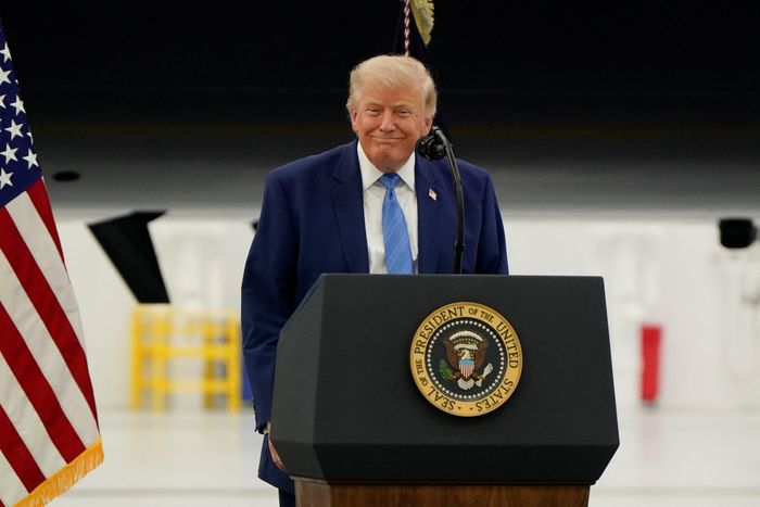  Tổng thống Mỹ Donald Trump phát biểu tại Căn cứ Liên hợp Andrews, bang Maryland, Mỹ, ngày 19/6. Ảnh: Reuters. 