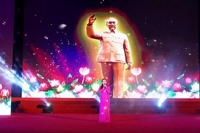 Chương trình tại Hà Tĩnh còn hướng tới kỉ niệm 69 năm Ngày Bác Hồ về thăm Hà Tĩnh (15.6.1957 - 15.6.2026)