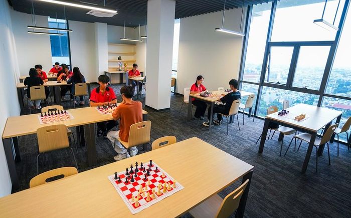 Giáo dục đại học cần giúp người trẻ nhận diện năng lực, thử nghiệm lựa chọn, rèn trách nhiệm và xác định hướng đi phù hợp