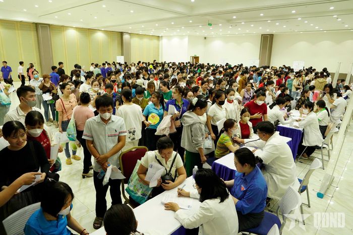 Khu vực khám sức khỏe cho người lao động.