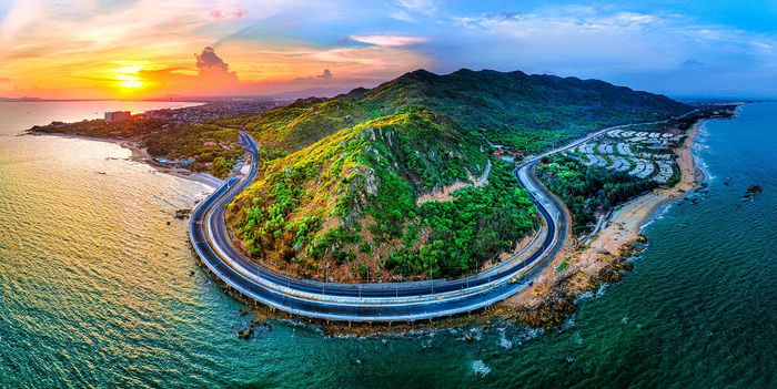 Đèo Nước Ngọt - Cung đường du lịch 