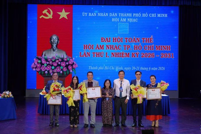  Các đại biểu, khách mời tại Đại hội toàn thể Hội Âm nhạc TPHCM lần thứ nhất. Ảnh: Thúy Bình. 