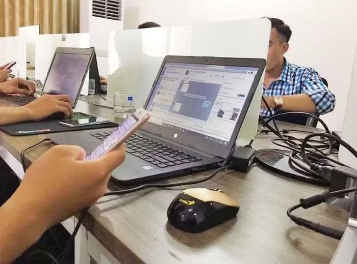 Phóng viên Tiền Phong thâm nhập đường dây môi giới Forex để chỉ ra chiêu trò lôi kéo nhà đầu tư
