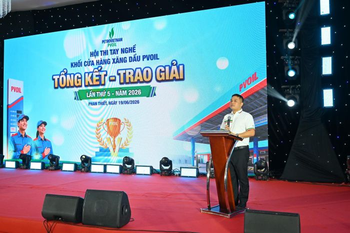 Ông Nguyễn Đăng Trình - Tổng Giám đốc PVOIL kỳ vọng các kiến thức, kỹ năng từ Hội thi sẽ tiếp tục được áp dụng hiệu quả vào công việc, góp phần nâng cao chất lượng phục vụ khách hàng và xây dựng hệ thống CHXD ngày càng chuyên nghiệp, hiện đại.