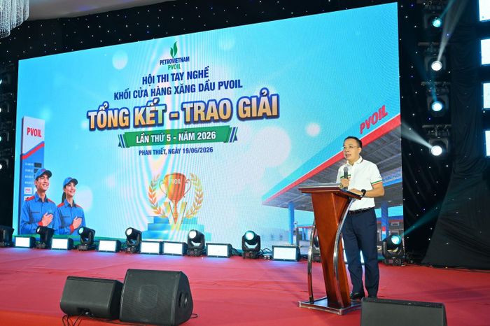 Ông Hoàng Đình Tùng - Phó Tổng Giám đốc PVOIL, Trưởng Ban Tổ chức, Trưởng ban Giám khảo Hội thi nhấn mạnh những đổi mới trong công tác tổ chức Hội thi
