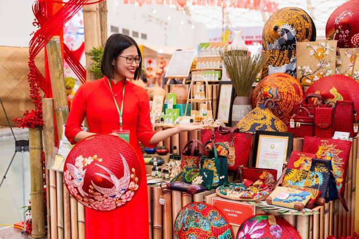 Các doanh nghiệp do phụ nữ làm chủ có nhiều đóng góp trong việc bảo tồn văn hóa, cải thiện sinh kế và quảng bá hình ảnh người phụ nữ Việt Nam thời đại mới.