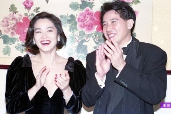 Lâm Thanh Hà kết hôn với tỷ phú Hình Lý Nguyên vào năm 1994.