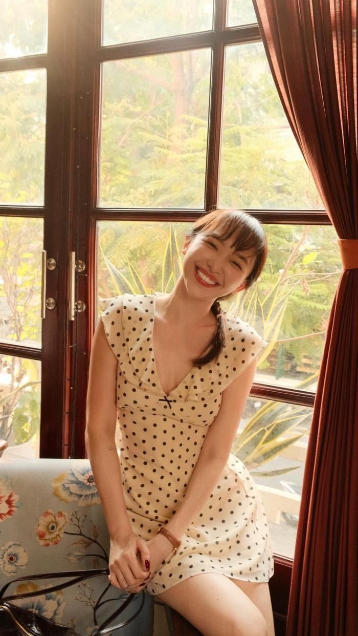 Trên mạng xã hội, Tóc Tiên thường xuyên chia sẻ những khoảnh khắc đời thường đầy năng lượng.