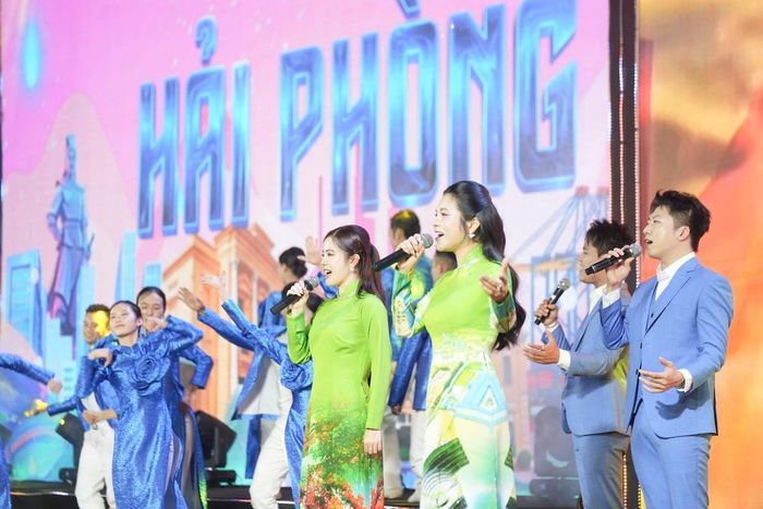 Chương trình văn nghệ chào mừng