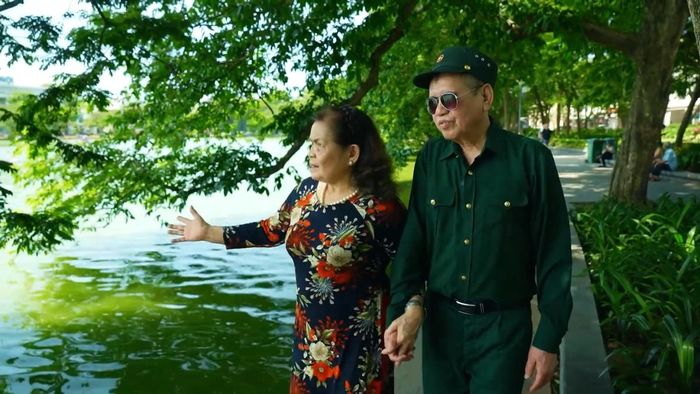 Cảnh trong phim tài liệu "Nơi bờ vai hóa thành bầu trời"