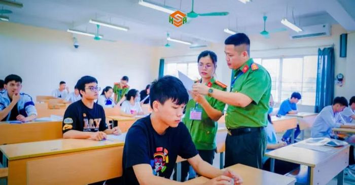 Kỳ thi đánh giá năng lực của Bộ Công an được tổ chức nhằm phục vụ cho xét tuyển vào các trường khối Công an nhân dân.